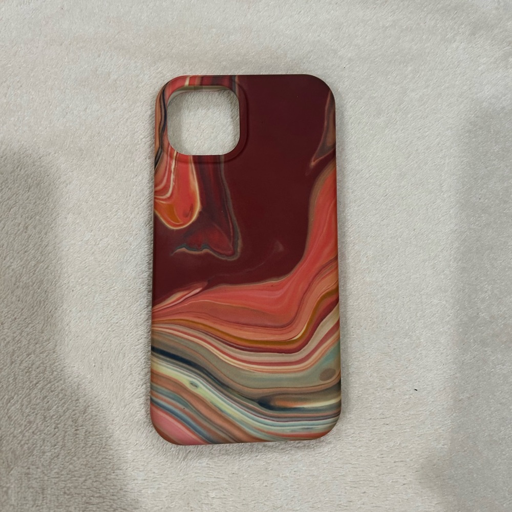 iPhone 13 case OtterBox
